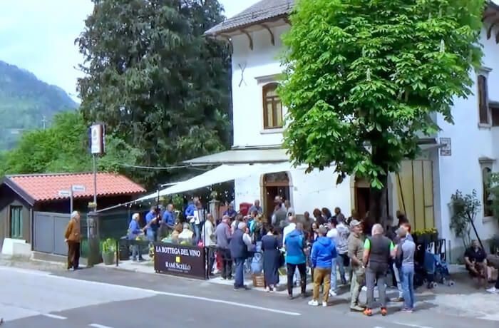 La Bottega del Vino rafforza il legame con la Carnia
